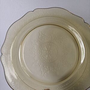 Vintage Federal Glass Madrid Platter Granny Yellow Depression Plate 11” Cottage